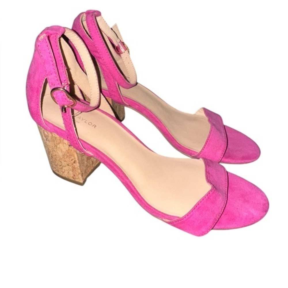 Ann Taylor Pink Block Cork Heel Sandals Summer Chic Elegant Women’s Size 7 Shoes
